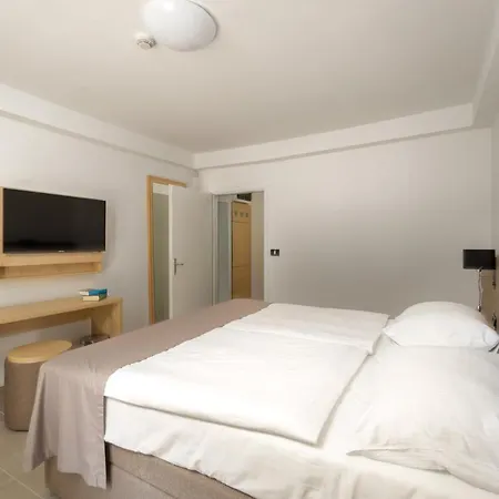 Hotel Delfin Omišalj